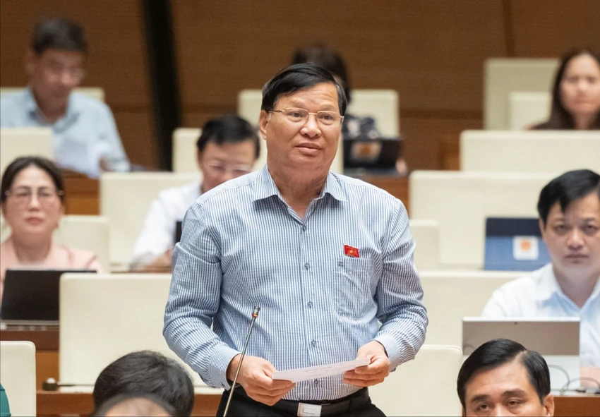 Đại biểu Trần Văn Tiến (Vĩnh Phúc). Ảnh: PHẠM THẮNG